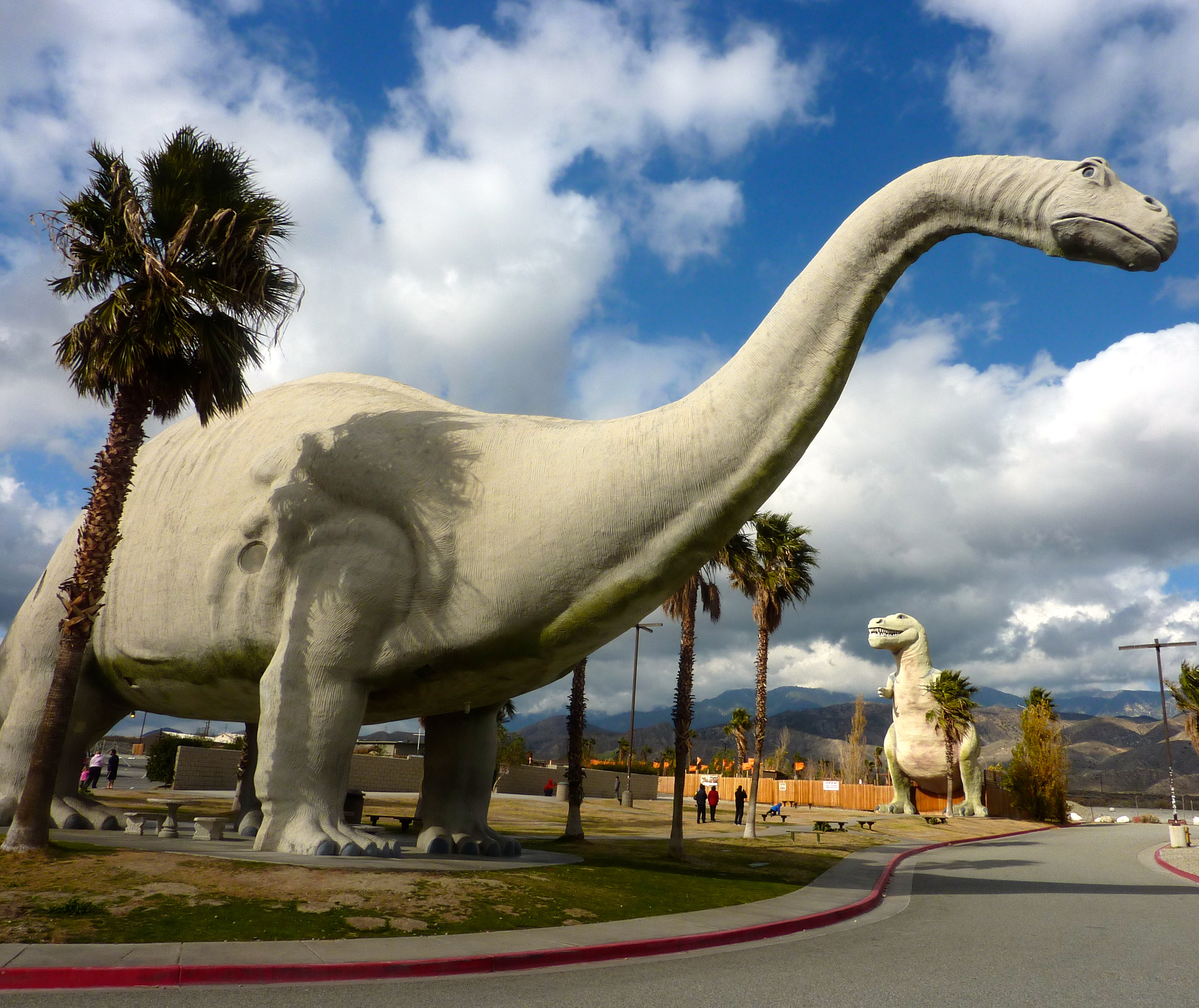 World s Biggest Dinosaurs Cabazon Travels With Mai Tai Tom