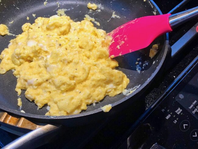 scrambled eggs custardy texture